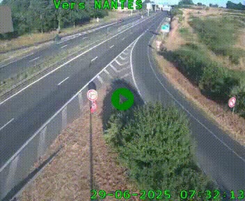 <h2>Webcam N147 au nord de Poitiers et à la jonction avec la A10</h2>