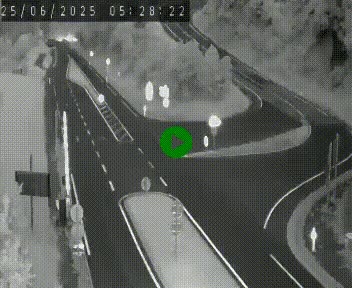 Webcam routière sur la N122 au niveau du Tunnel du Lioran. Vue de l'entrée côté Aurillac.