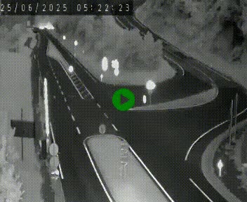 Webcam routière sur la N122 au niveau du Tunnel du Lioran. Vue de l'entrée côté Aurillac.
