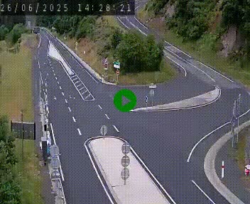 Webcam routière sur la N122 au niveau du Tunnel du Lioran. Vue de l'entrée côté Aurillac.
