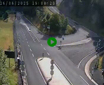 Webcam routière sur la N122 au niveau du Tunnel du Lioran. Vue de l'entrée côté Aurillac.