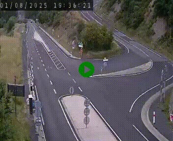 Webcam routière sur la N122 au niveau du Tunnel du Lioran. Vue de l'entrée côté Aurillac.