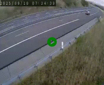 <h2>Caméra autoroute A75 à hauteur de la sortie 42 (Rodez, Laissac, Aire de l'Auvergne) située sur la commune d'Auberoques, près de Sévérac-le-Château</h2>