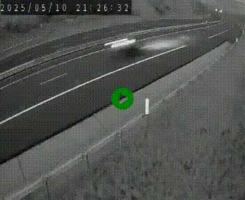 <h2>Caméra autoroute A75 à hauteur de la sortie 42 (Rodez, Laissac, Aire de l'Auvergne) située sur la commune d'Auberoques, près de Sévérac-le-Château</h2>