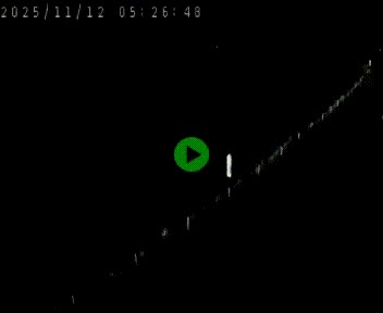 <h2>Caméra autoroute A75 à hauteur de la sortie 42 (Rodez, Laissac, Aire de l'Auvergne) située sur la commune d'Auberoques, près de Sévérac-le-Château</h2>