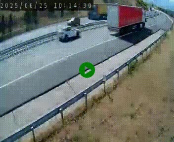 <h2>Caméra autoroutière France - A75, Engayresque, entre Millau et Séverac-le-Chateau, en direction de Montpellier</h2>