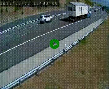 <h2>Caméra autoroute A75 à hauteur de la sortie 42 (Rodez, Laissac, Aire de l'Auvergne) située sur la commune d'Auberoques, près de Sévérac-le-Château</h2>
