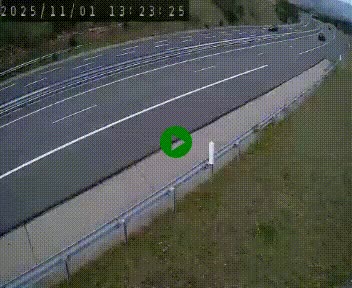 <h2>Caméra autoroute A75 à hauteur de la sortie 42 (Rodez, Laissac, Aire de l'Auvergne) située sur la commune d'Auberoques, près de Sévérac-le-Château</h2>