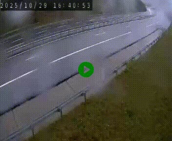 <h2>Caméra autoroute A75 à hauteur de la sortie 42 (Rodez, Laissac, Aire de l'Auvergne) située sur la commune d'Auberoques, près de Sévérac-le-Château</h2>