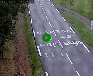 Caméra routière France - N102, au niveau du col de Montmirat à Saint-Etienne-du-Valdonnez à 1039 mètres d'altitude