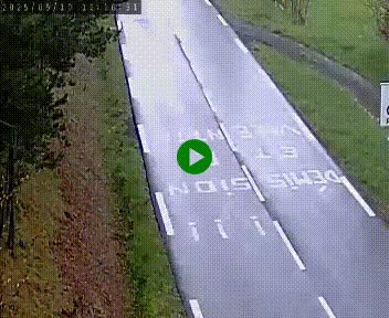 Caméra routière France - N102, au niveau du col de Montmirat à Saint-Etienne-du-Valdonnez à 1039 mètres d'altitude
