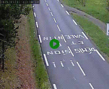 Caméra routière France - N102, au niveau du col de Montmirat à Saint-Etienne-du-Valdonnez à 1039 mètres d'altitude