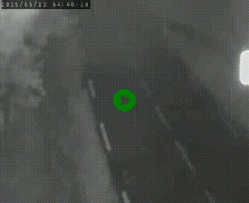 Caméra routière France - N102, au niveau du col de Montmirat à Saint-Etienne-du-Valdonnez à 1039 mètres d'altitude