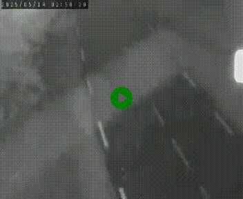 Caméra routière France - N102, au niveau du col de Montmirat à Saint-Etienne-du-Valdonnez à 1039 mètres d'altitude