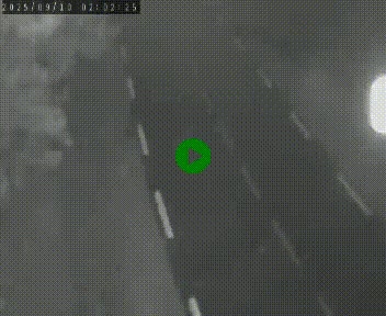 Caméra routière France - N102, au niveau du col de Montmirat à Saint-Etienne-du-Valdonnez à 1039 mètres d'altitude