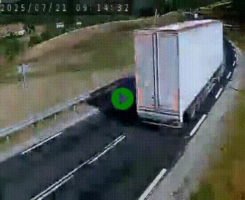 <h2>Webcam routière au niveau du col de la Chavade en Ardèche, sur la N102 à 1266 mètres d'altitude</h2>
