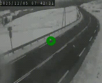 <h2>Webcam routière au niveau du col de la Chavade en Ardèche, sur la N102 à 1266 mètres d'altitude</h2>