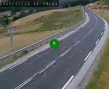 <h2>Webcam routière au niveau du col de la Chavade en Ardèche, sur la N102 à 1266 mètres d'altitude</h2>