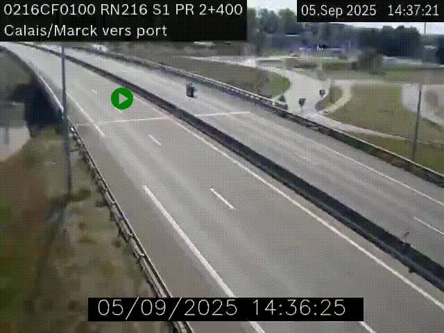 Webcam à Calais sur A216 (N216) en direction du port (harbour) de Calais.