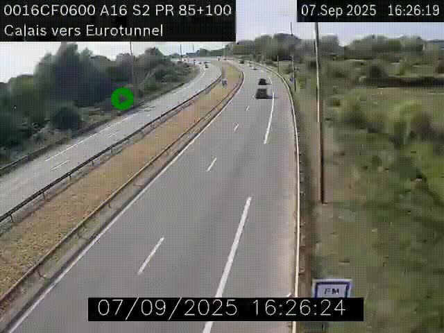 <h2>Webcam A16 à Calais en direction du Tunnel sous la Manche (Eurotunnel)</h2>