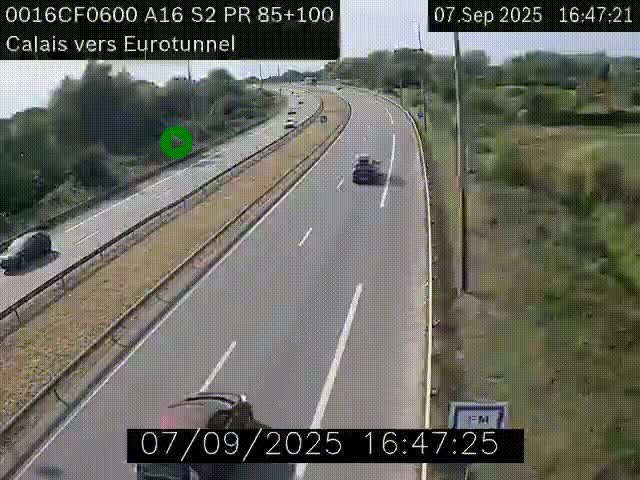<h2>Webcam A16 à Calais en direction du Tunnel sous la Manche (Eurotunnel)</h2>