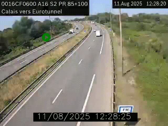 <h2>Webcam A16 à Calais en direction du Tunnel sous la Manche (Eurotunnel)</h2>