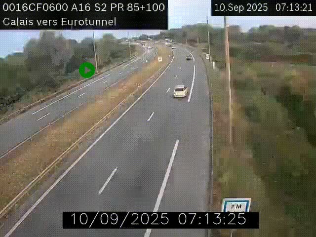 <h2>Webcam A16 à Calais en direction du Tunnel sous la Manche (Eurotunnel)</h2>