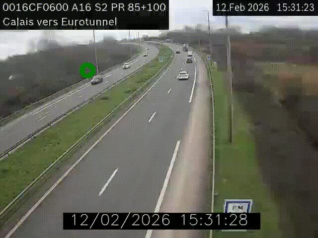 <h2>Webcam A16 à Calais en direction du Tunnel sous la Manche (Eurotunnel)</h2>