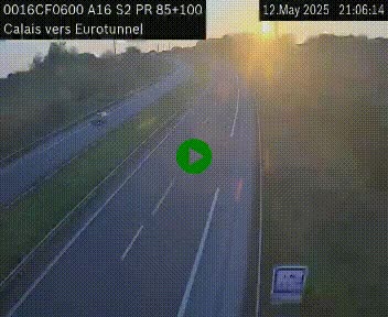 <h2>Webcam A16 à Calais en direction du Tunnel sous la Manche (Eurotunnel)</h2>
