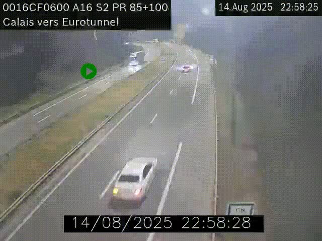 <h2>Webcam A16 à Calais en direction du Tunnel sous la Manche (Eurotunnel)</h2>