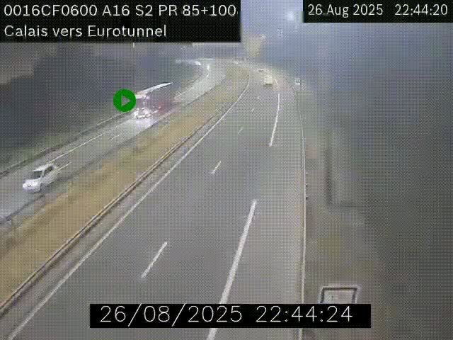 <h2>Webcam A16 à Calais en direction du Tunnel sous la Manche (Eurotunnel)</h2>