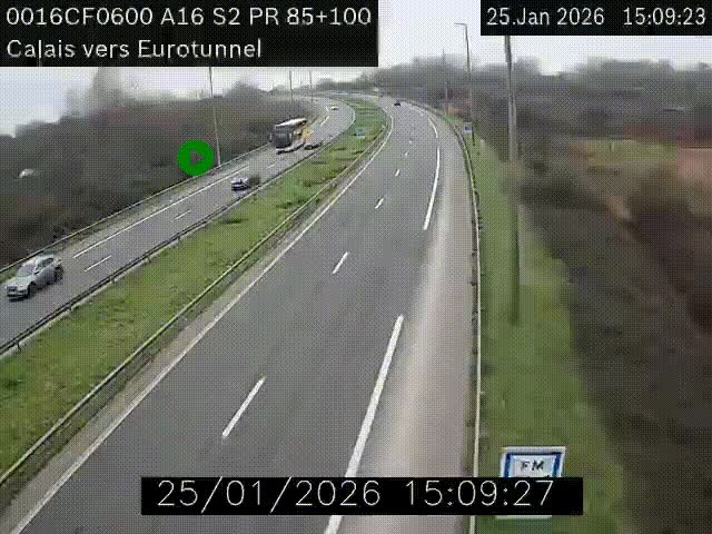 <h2>Webcam A16 à Calais en direction du Tunnel sous la Manche (Eurotunnel)</h2>