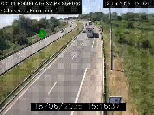 <h2>Webcam A16 à Calais en direction du Tunnel sous la Manche (Eurotunnel)</h2>