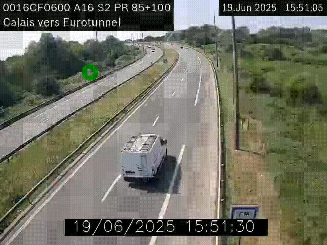 <h2>Webcam A16 à Calais en direction du Tunnel sous la Manche (Eurotunnel)</h2>