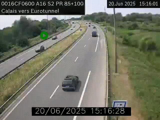 <h2>Webcam A16 à Calais en direction du Tunnel sous la Manche (Eurotunnel)</h2>