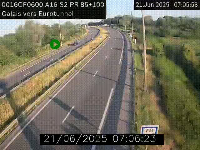<h2>Webcam A16 à Calais en direction du Tunnel sous la Manche (Eurotunnel)</h2>