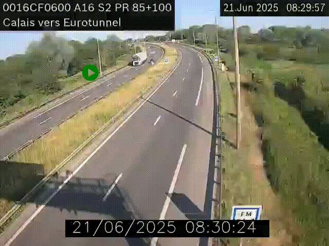 <h2>Webcam A16 à Calais en direction du Tunnel sous la Manche (Eurotunnel)</h2>