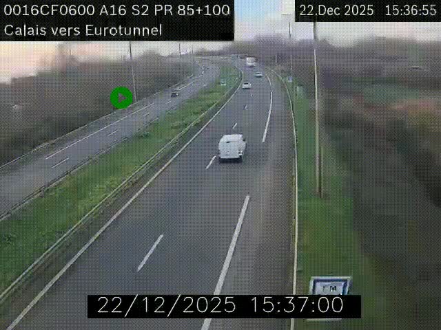 <h2>Webcam A16 à Calais en direction du Tunnel sous la Manche (Eurotunnel)</h2>