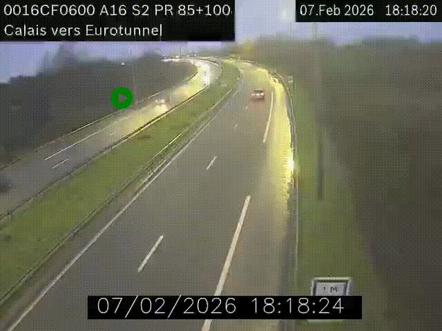 <h2>Webcam A16 à Calais en direction du Tunnel sous la Manche (Eurotunnel)</h2>