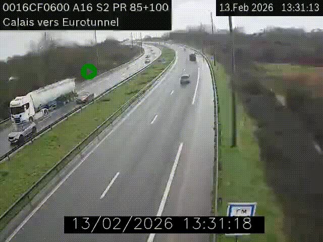 <h2>Webcam A16 à Calais en direction du Tunnel sous la Manche (Eurotunnel)</h2>