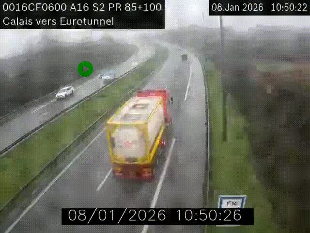 <h2>Webcam A16 à Calais en direction du Tunnel sous la Manche (Eurotunnel)</h2>