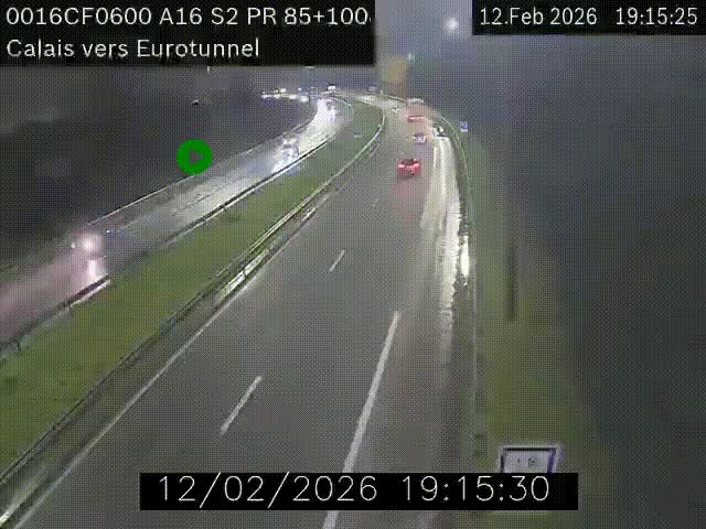<h2>Webcam A16 à Calais en direction du Tunnel sous la Manche (Eurotunnel)</h2>