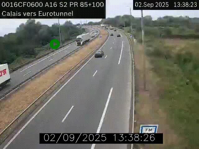 <h2>Webcam A16 à Calais en direction du Tunnel sous la Manche (Eurotunnel)</h2>