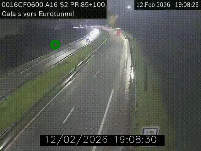 <h2>Webcam A16 à Calais en direction du Tunnel sous la Manche (Eurotunnel)</h2>
