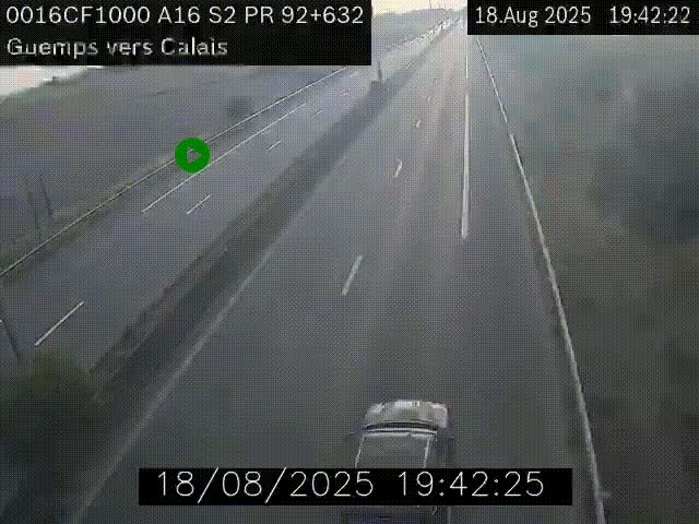 <h2>Webcam A16 juste après l'aire de repos d'Offekerque à Guemps. Vue orientée vers Calais</h2>