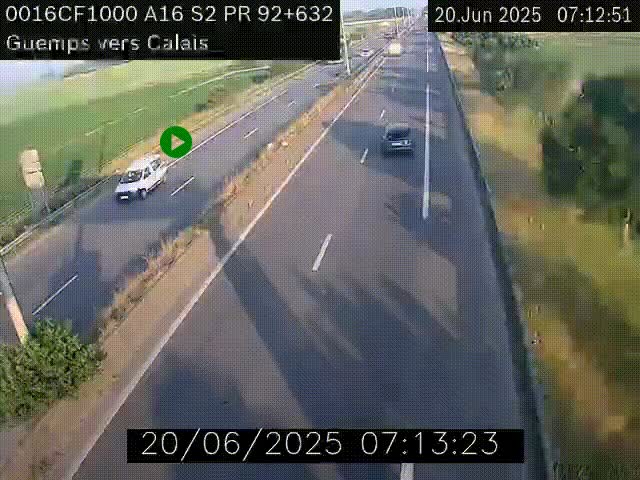 <h2>Webcam A16 juste après l'aire de repos d'Offekerque à Guemps. Vue orientée vers Calais</h2>