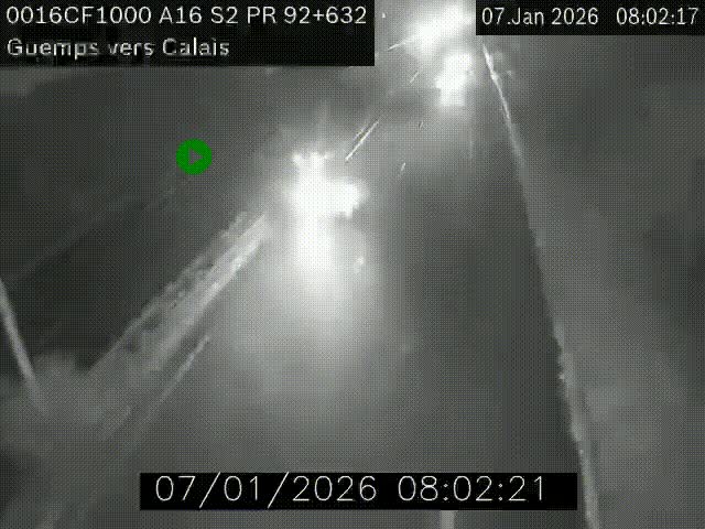 Webcam A16 juste après l'aire de repos d'Offekerque à Guemps. Vue orientée vers Calais