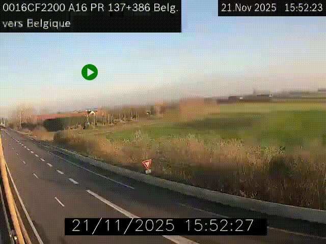 Webcam à la frontière franco-belge au niveau de Bray-Dunes/De-Panne sur l'autoroute A16. Vue orientée vers la Belgique