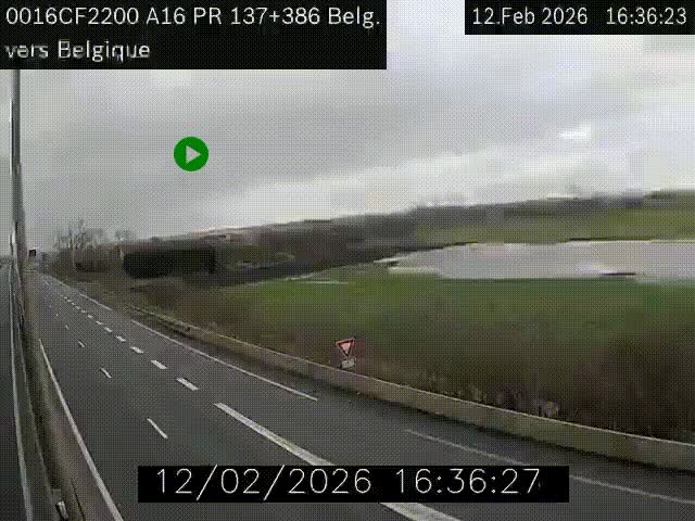 <h2>Webcam à la frontière franco-belge au niveau de Bray-Dunes/De-Panne sur l'autoroute A16. Vue orientée vers la Belgique</h2>