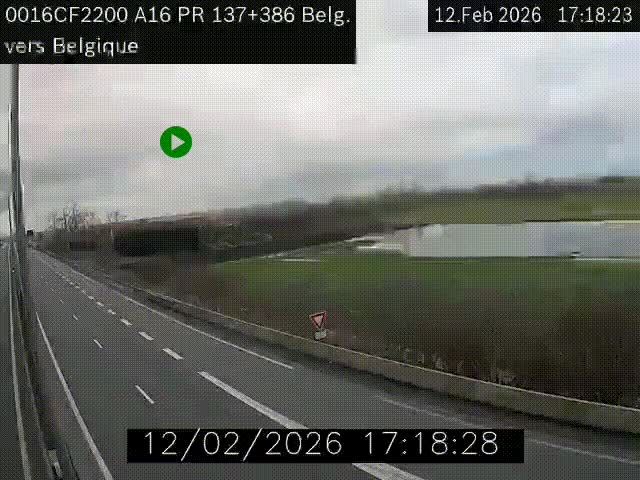 <h2>Webcam à la frontière franco-belge au niveau de Bray-Dunes/De-Panne sur l'autoroute A16. Vue orientée vers la Belgique</h2>